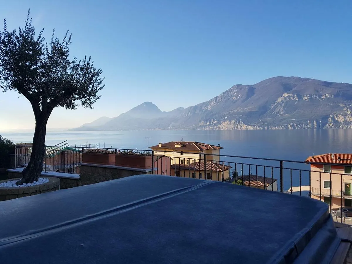Bmp Apartment Deluxe 2 Jacuzzi Riscaldata Privata Vista Lago Di Garda Brenzone sul Garda Casa de Férias